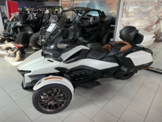 CAN-AM SPYDER RT SEA-TO-SKY