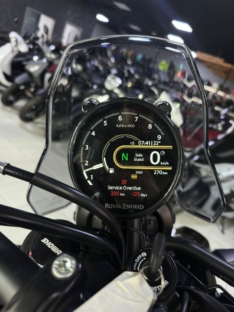 ROYAL ENFIELD HIMALAYAN 450 – 2024 DEMO (300KM)