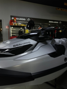 SEADOO GTX LIMITED 325 – 2025 – WHITE PEARL PREMIUM